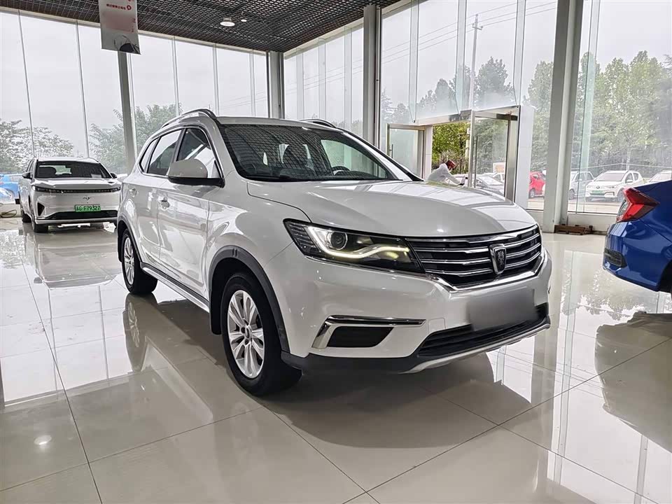 Roewe RX5