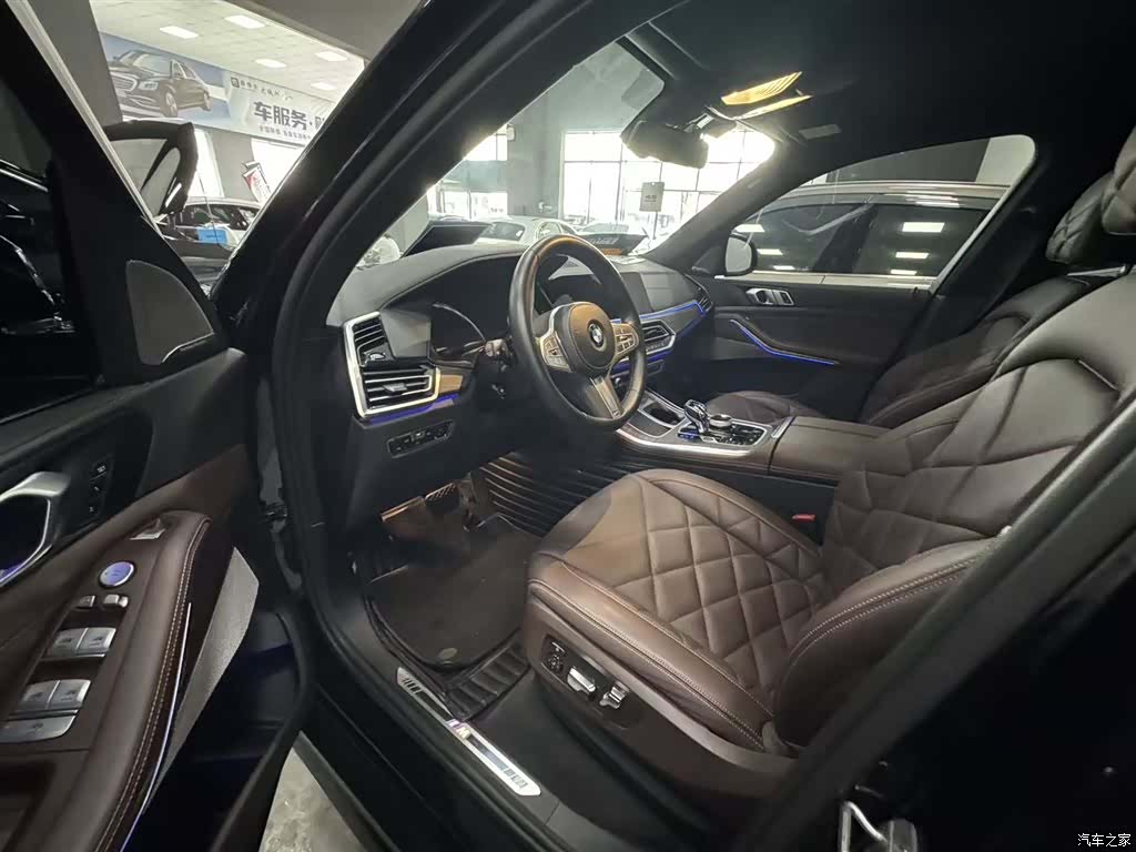 BMW X5, 2023 все фото