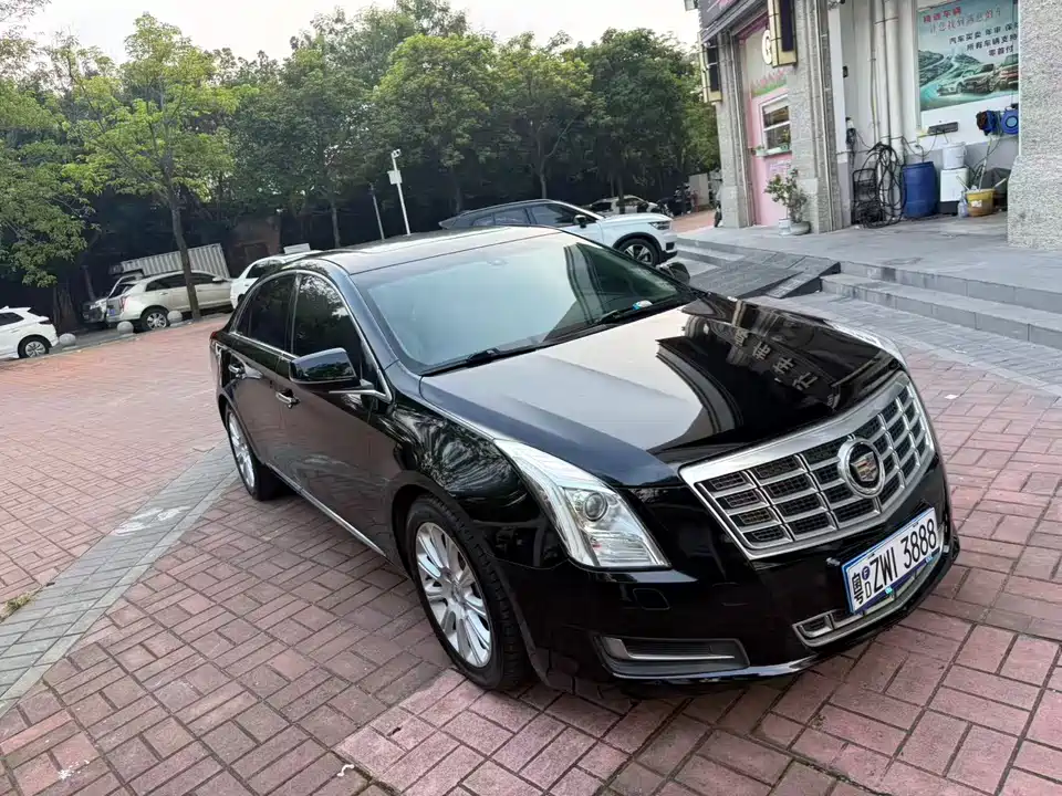 Cadillac XTS