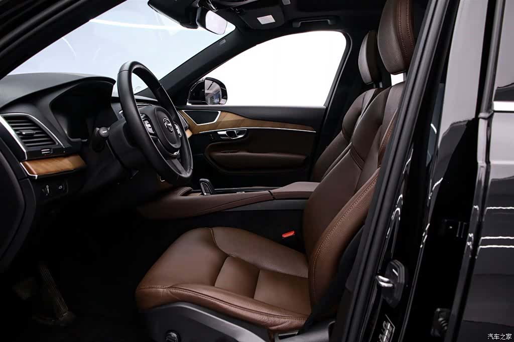 Volvo XC90, 2021 12