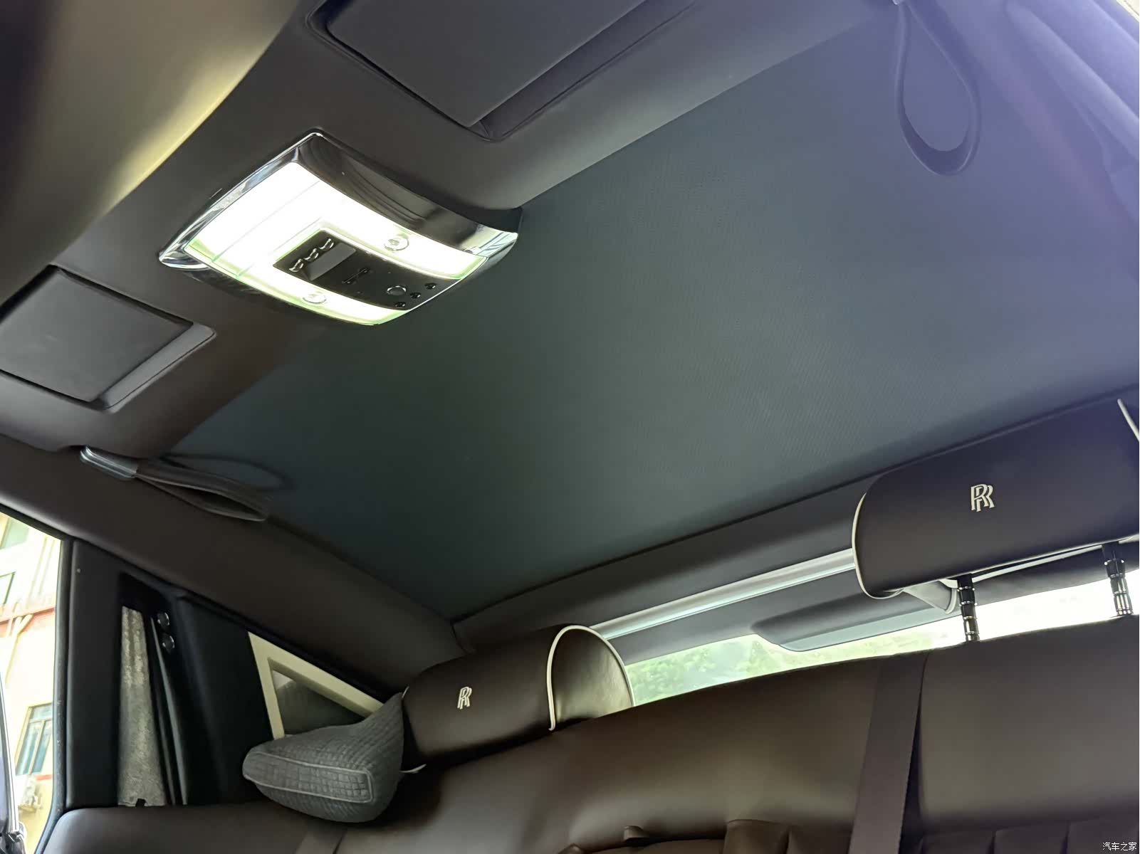 Rolls-Royce Phantom, 2012 20