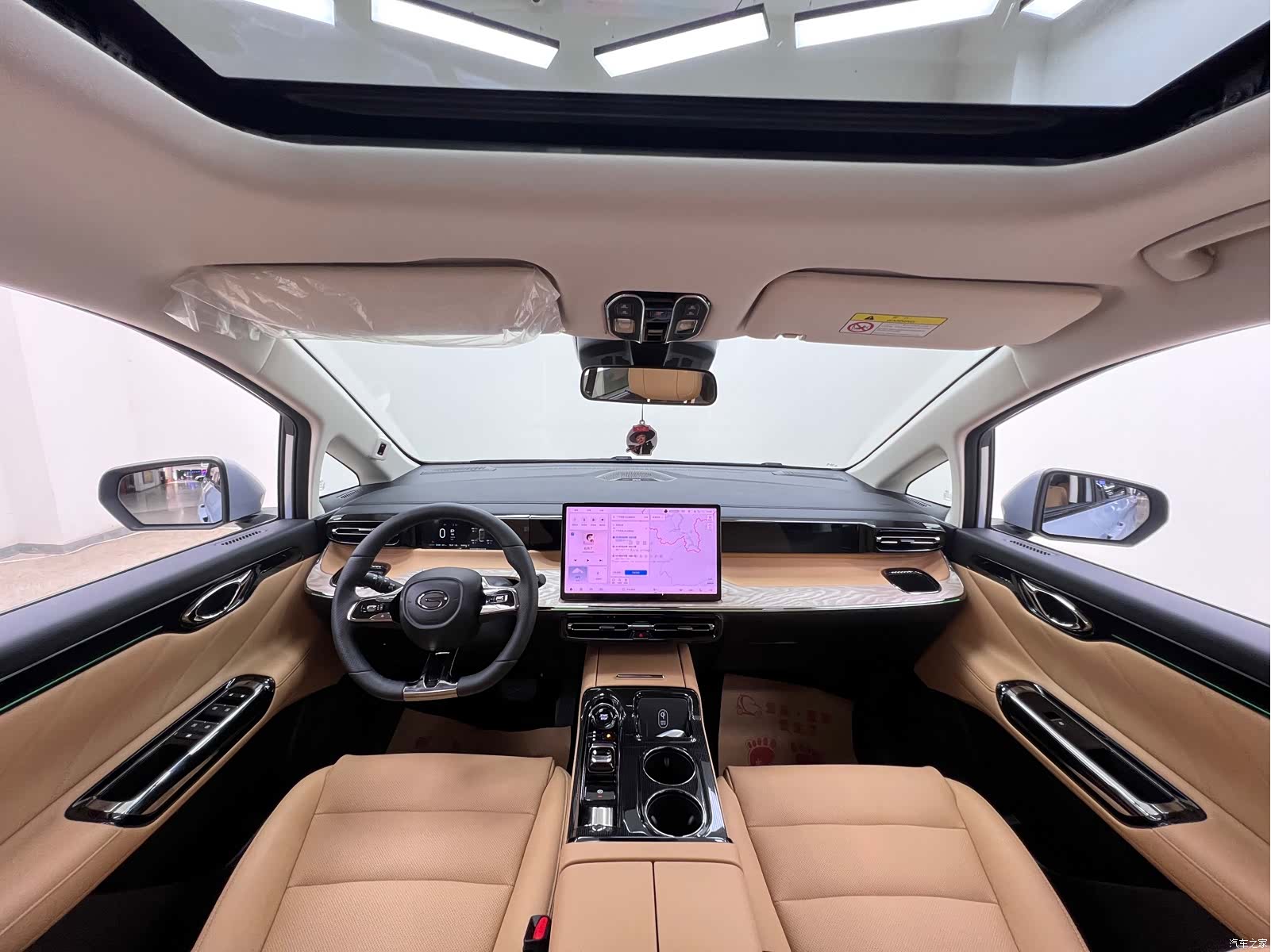 Trumpchi E8, 2024 21
