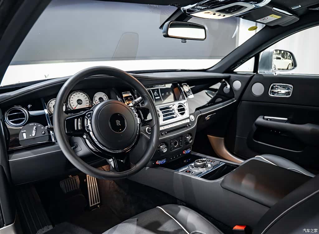 Rolls-Royce Wraith, 2018 8