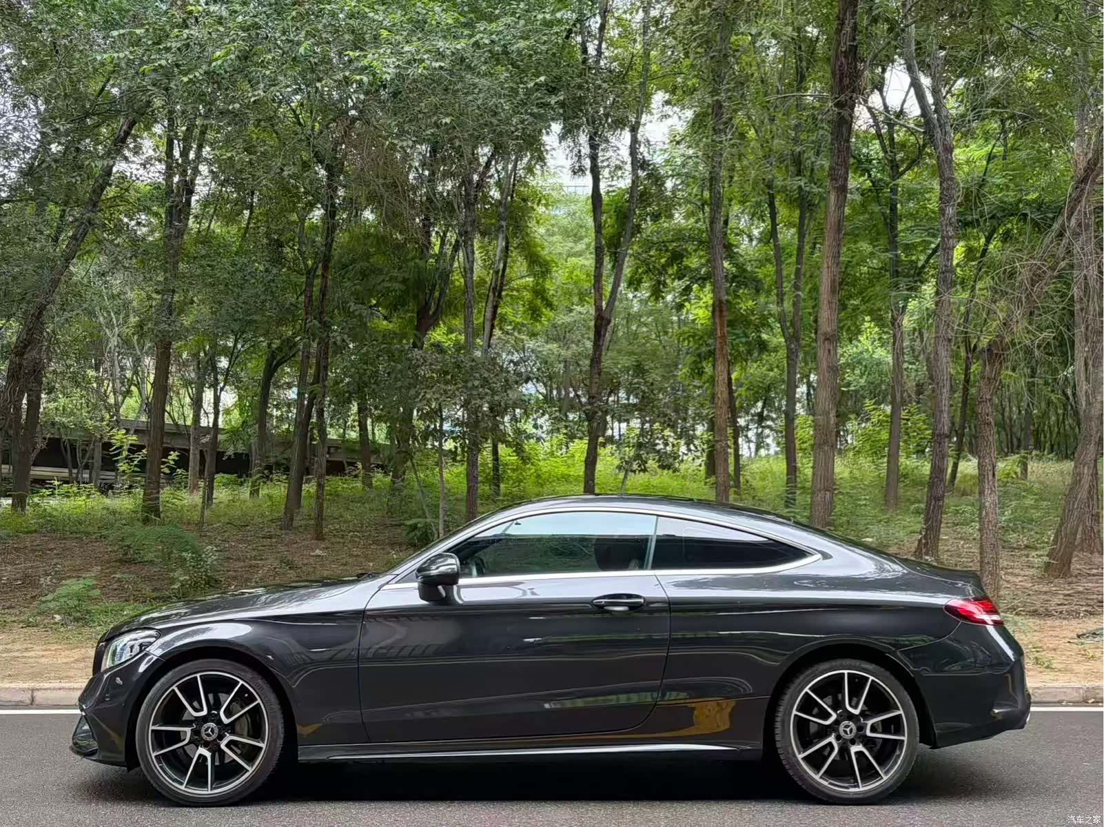 Mercedes-Benz C-Class, 2019 3