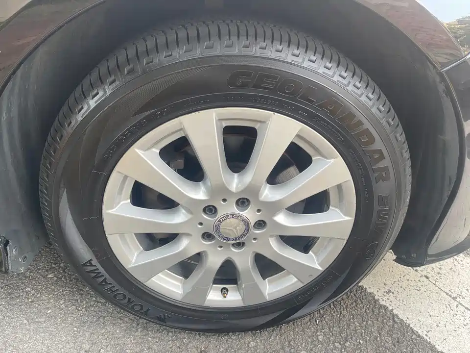 Mercedes-Benz R-class