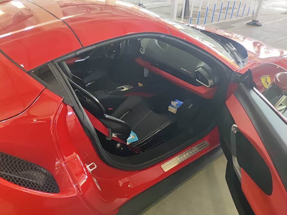 Ferrari 296