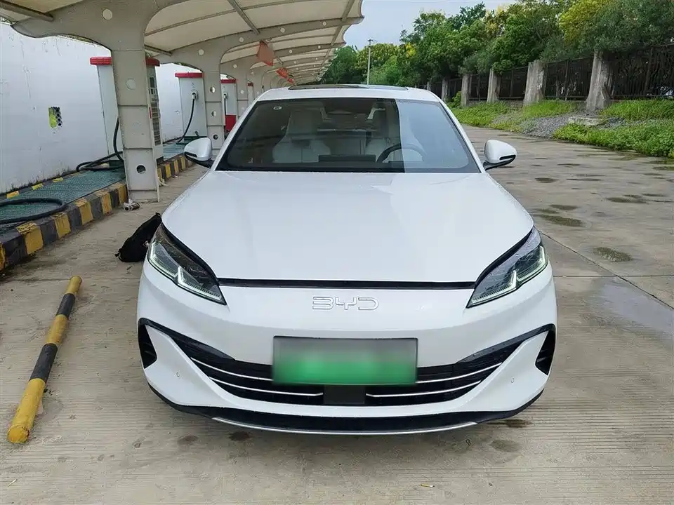 BYD Seal 06