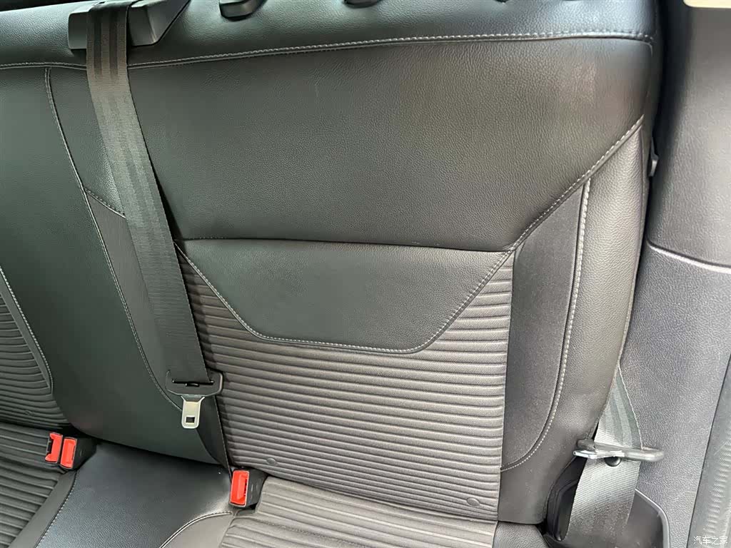 Ford Focus, 2018 17