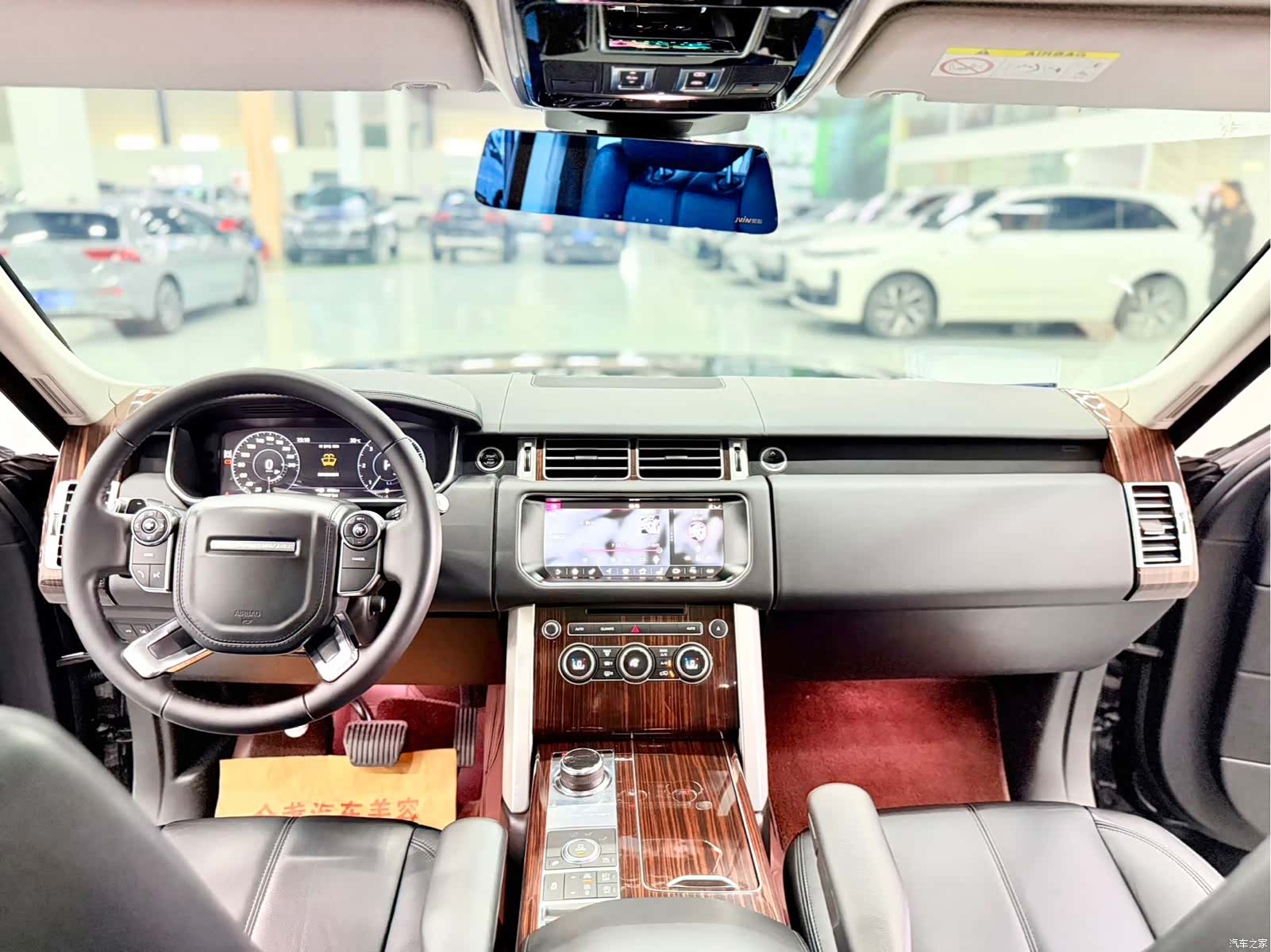 Land Rover Range Rover, 2018 все фото