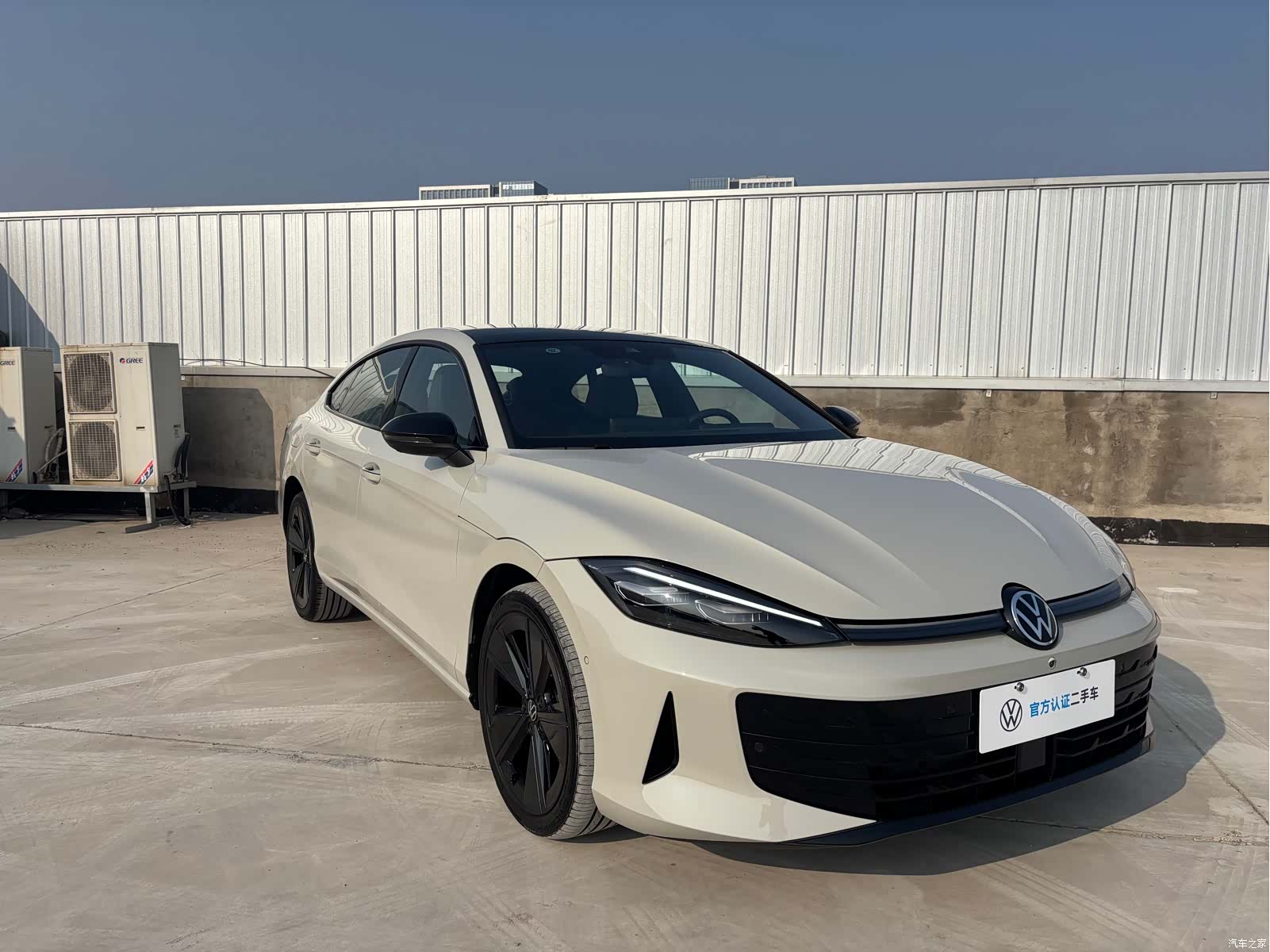 Volkswagen Lamando, 2026 1