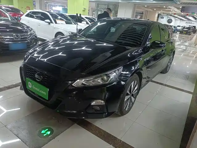 Nissan Altima 2022 — купить из Китая под заказ
