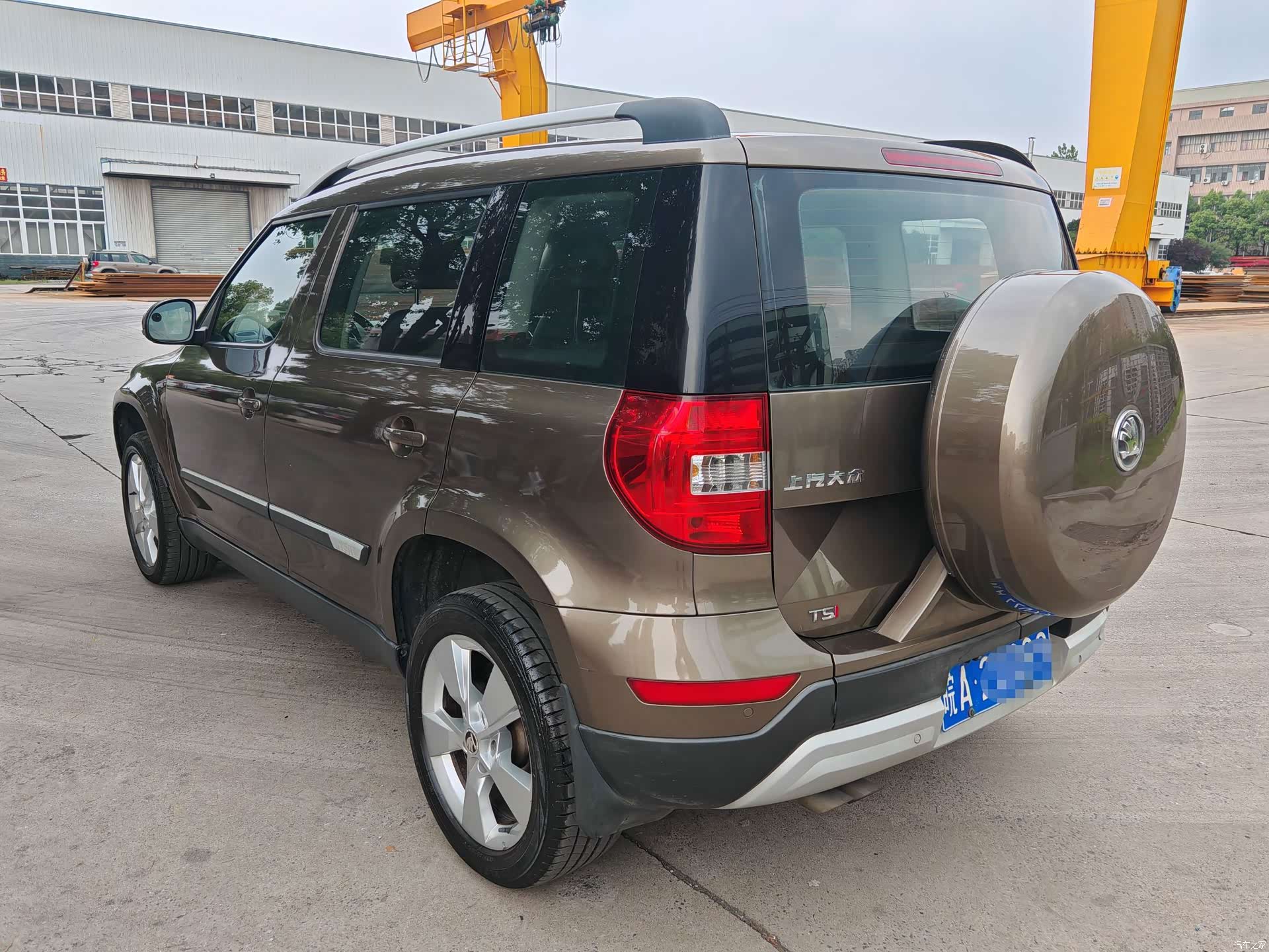 Skoda Yeti, 2014 4