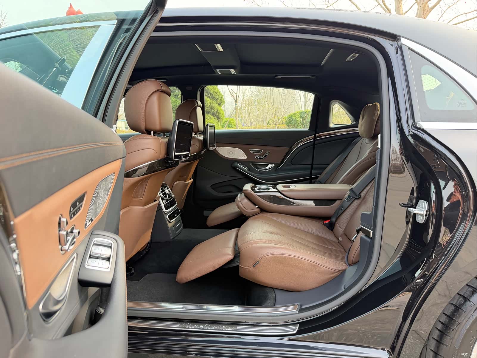 Maybach S-Class, 2015 12