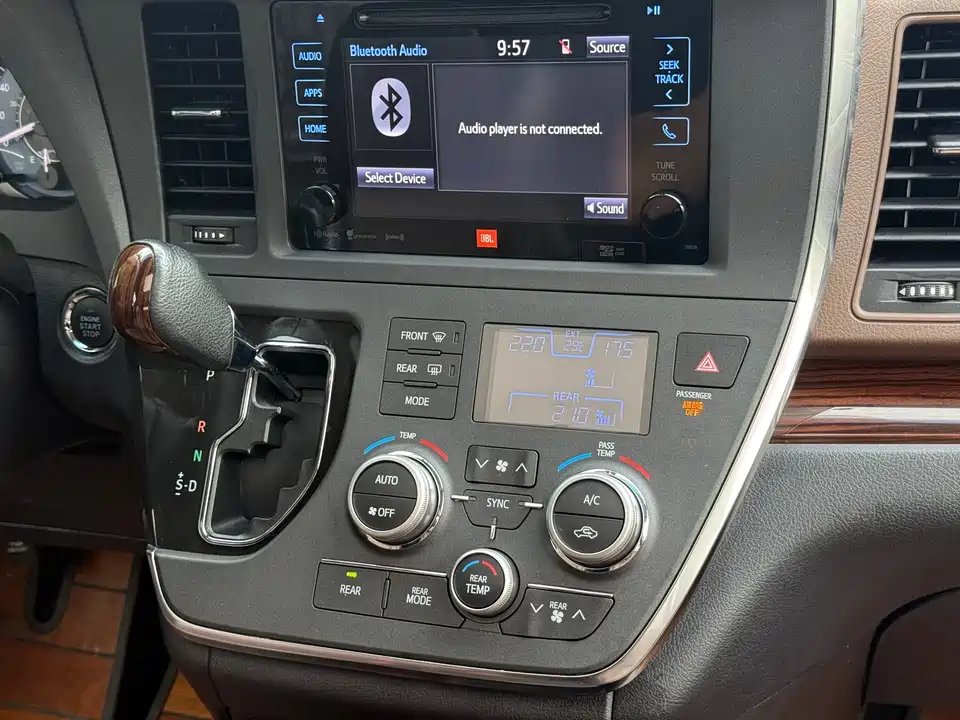 Toyota SIENNA