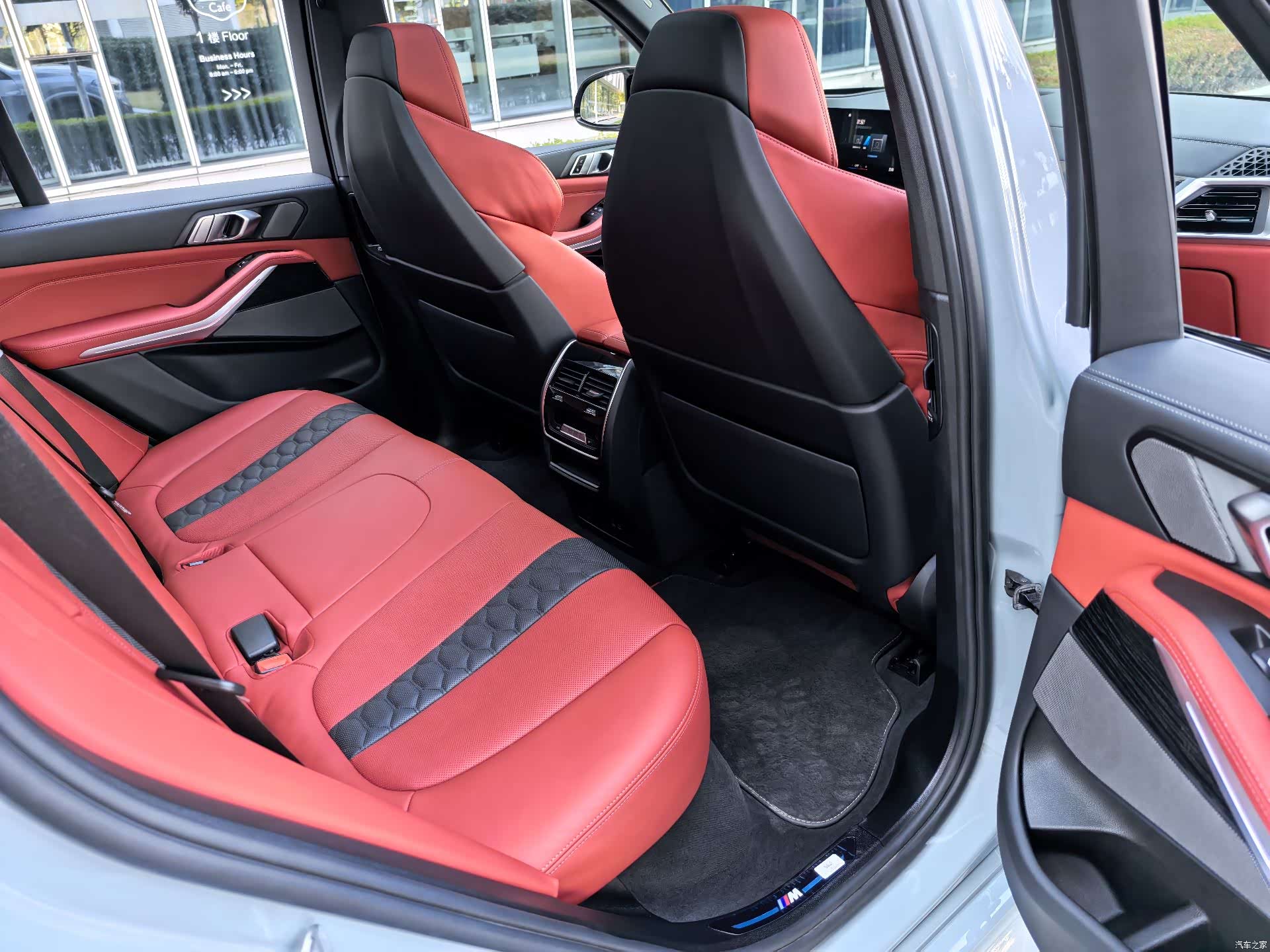 BMW X5, 2023 32