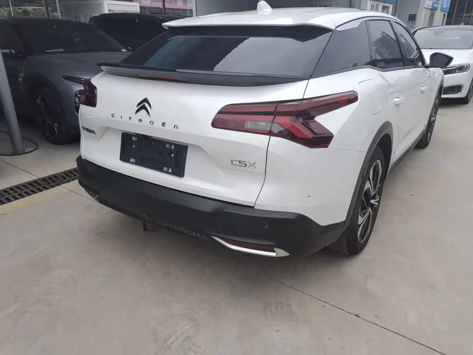 Citroen Versailles C5 X