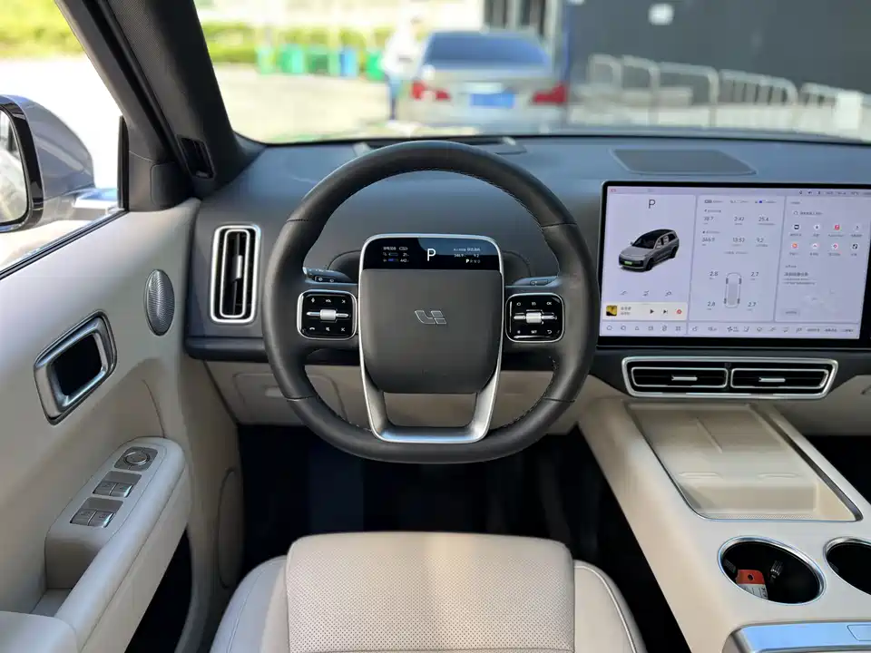 Li Auto Ideal L9