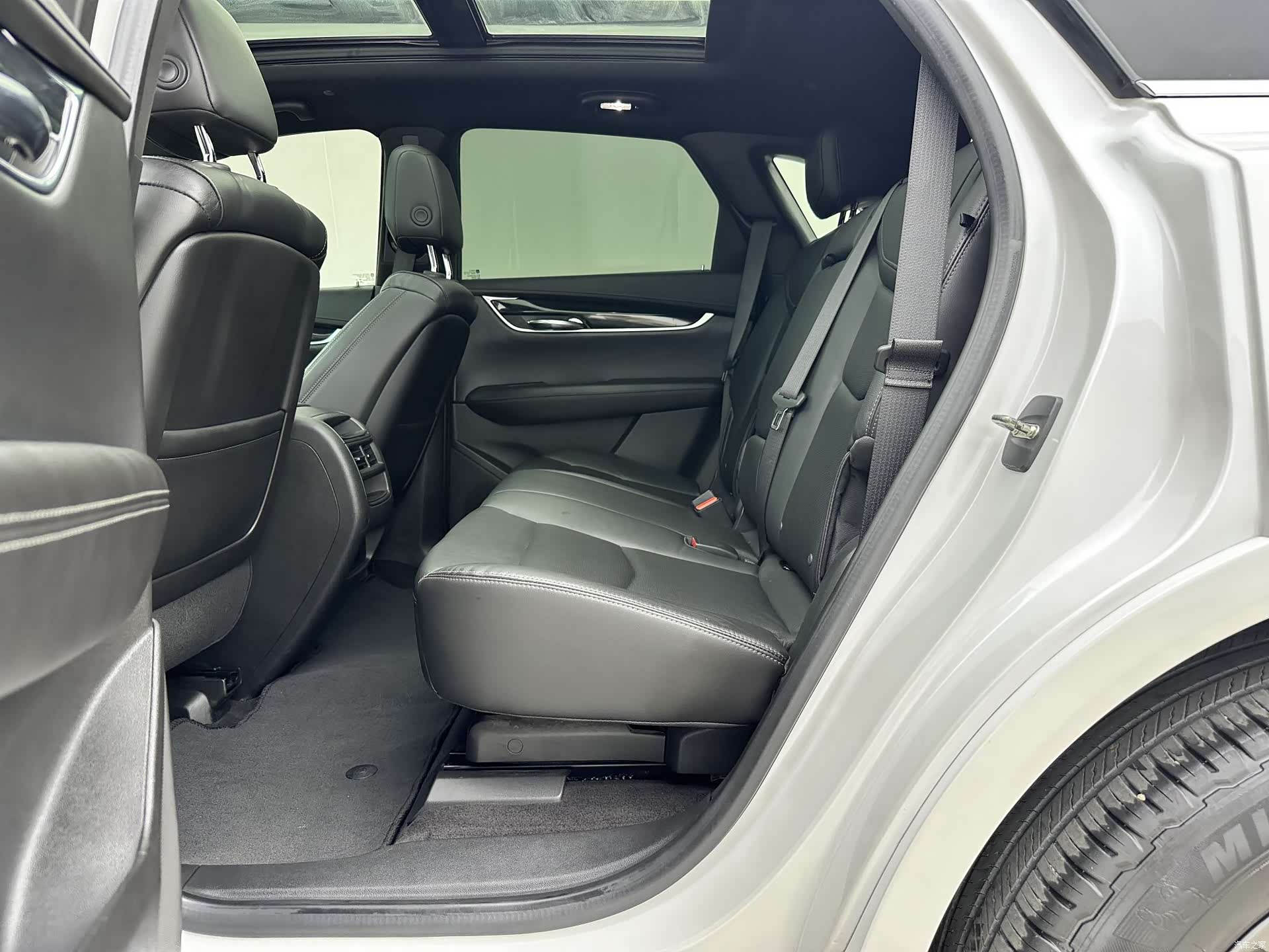 Cadillac XT5, 2020 8