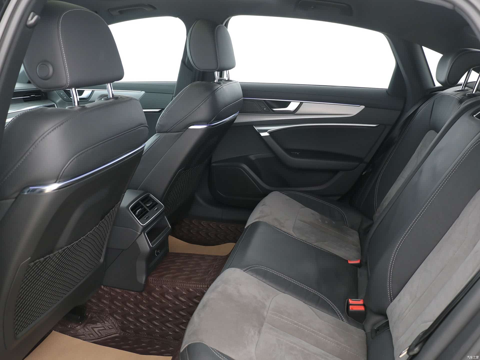Audi A6L, 2021 12
