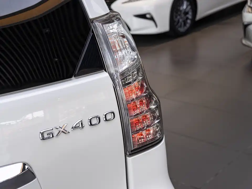Lexus GX
