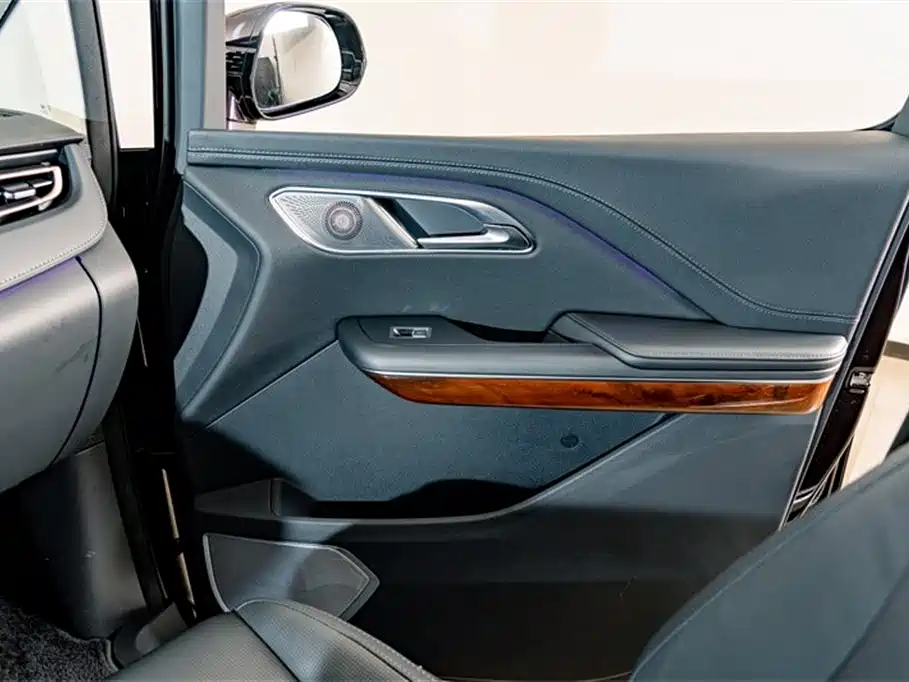 Hongqi HQ9 Hongqi HQ9