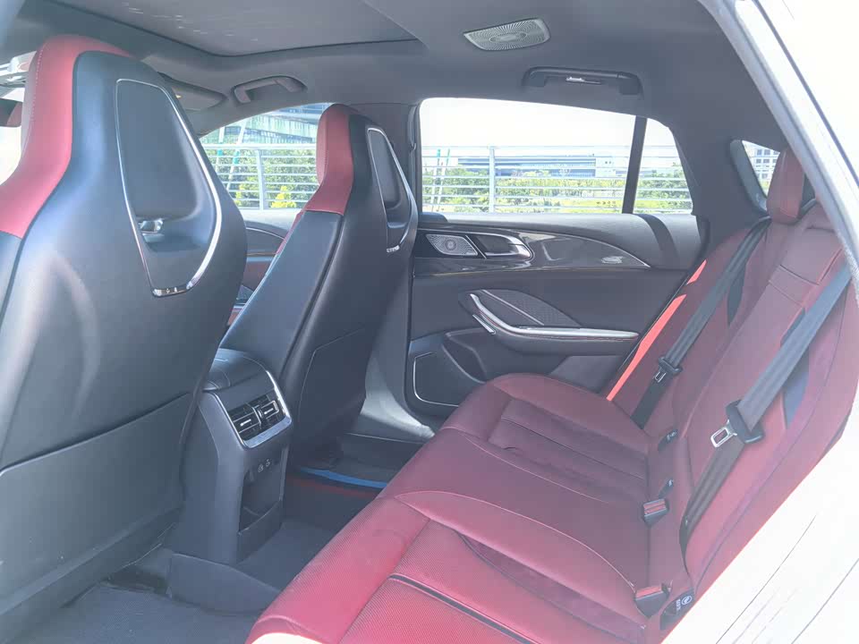 Hongqi H6 Hongqi H6
