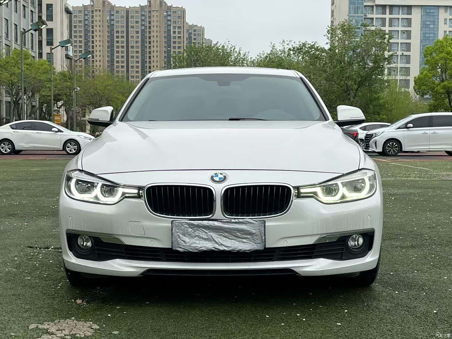 BMW 3 Series, 2017 2