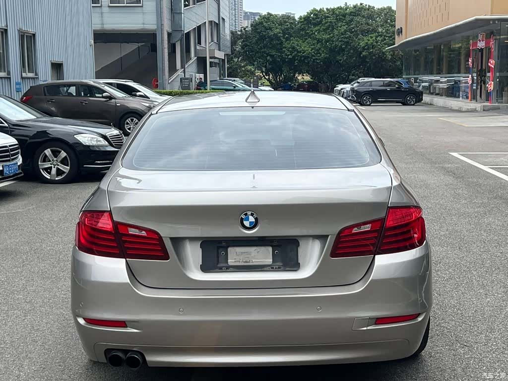 BMW 5 Series, 2014 6