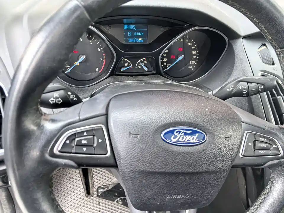 Ford Fox