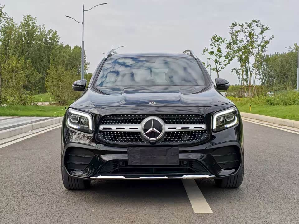 Mercedes-Benz GLB