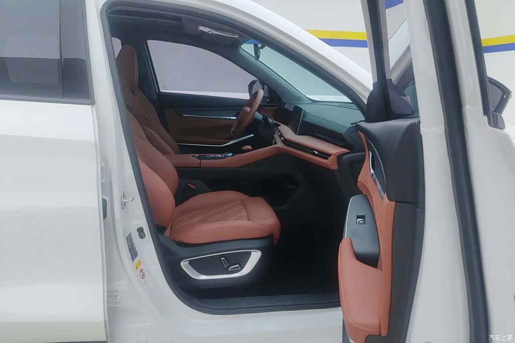 Changan CS75, 2023 8