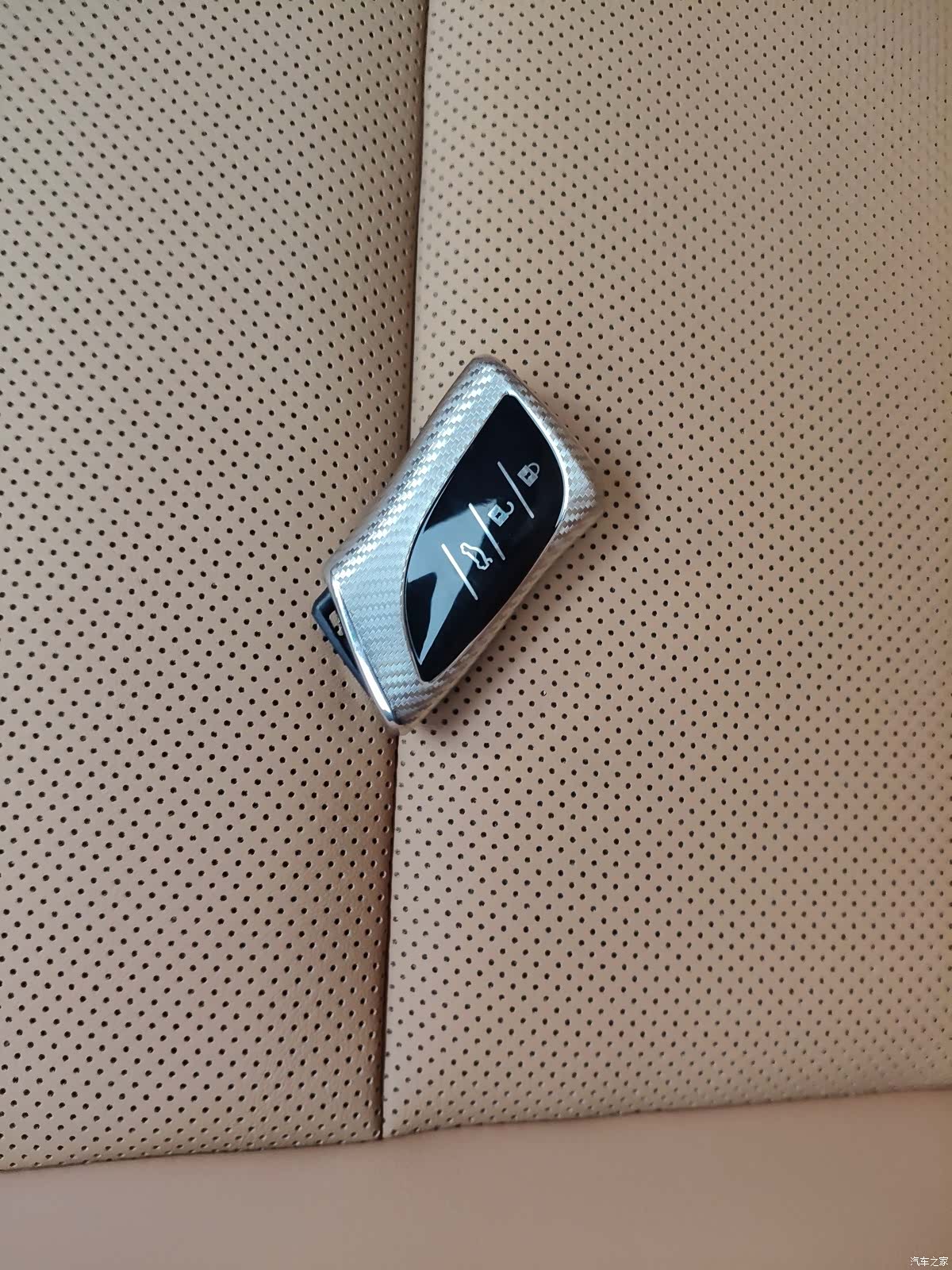 Lexus ES, 2026 16