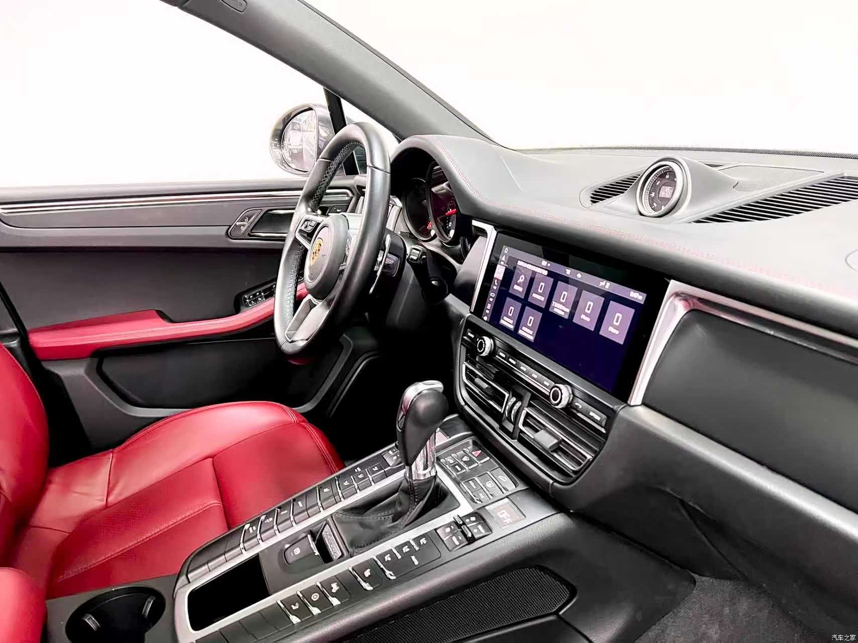 Porsche Macan, 2021 11