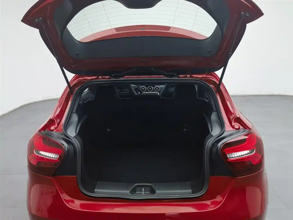 Mercedes-Benz Class A