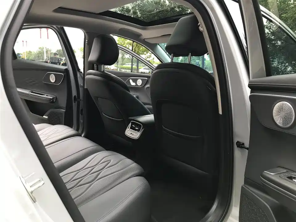 Chery Fulwin Fengyun A8L