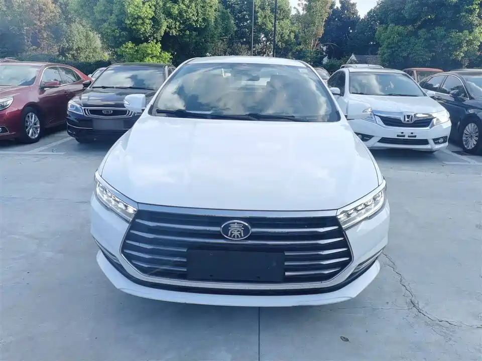 BYD Qin