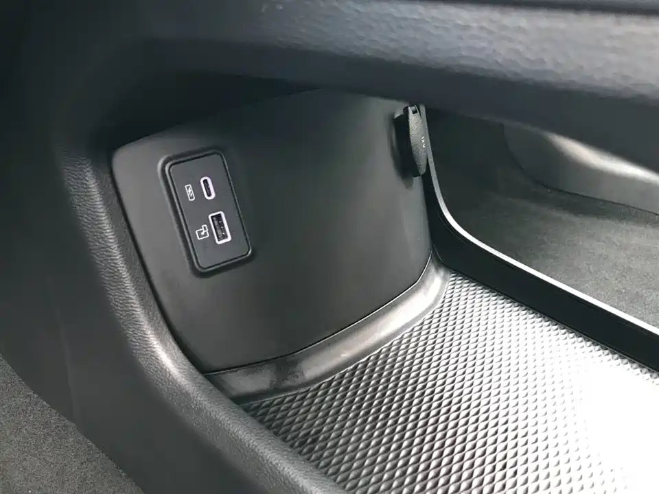 Chery Fulwin Fengyun A8L