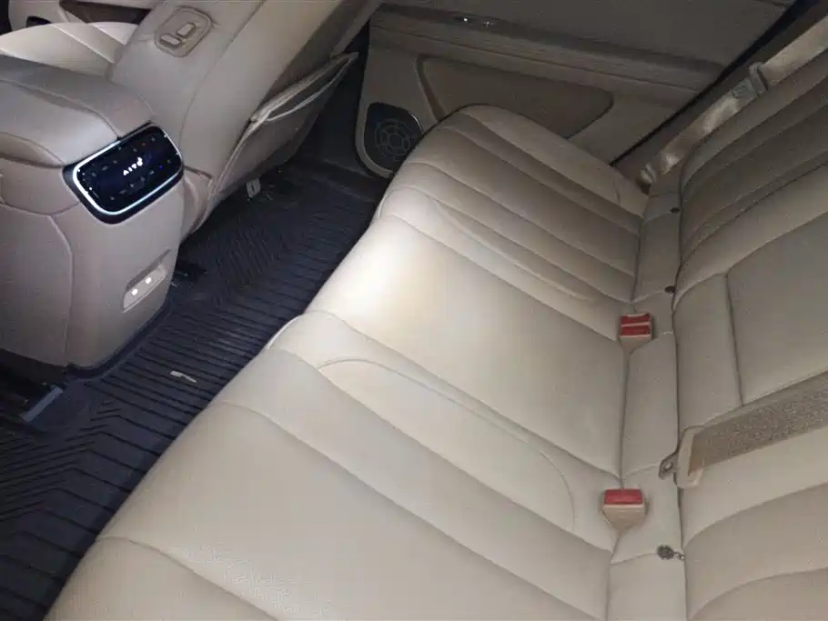 HarmonyOS Ask the world M7