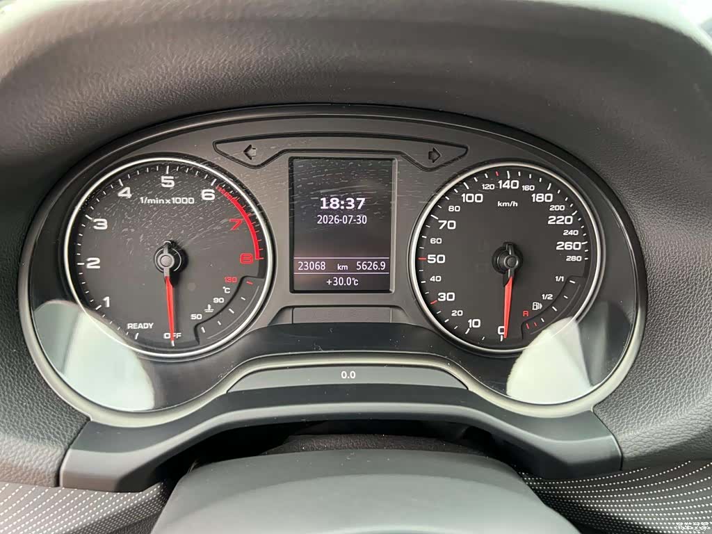 Audi Q2L, 2022 17