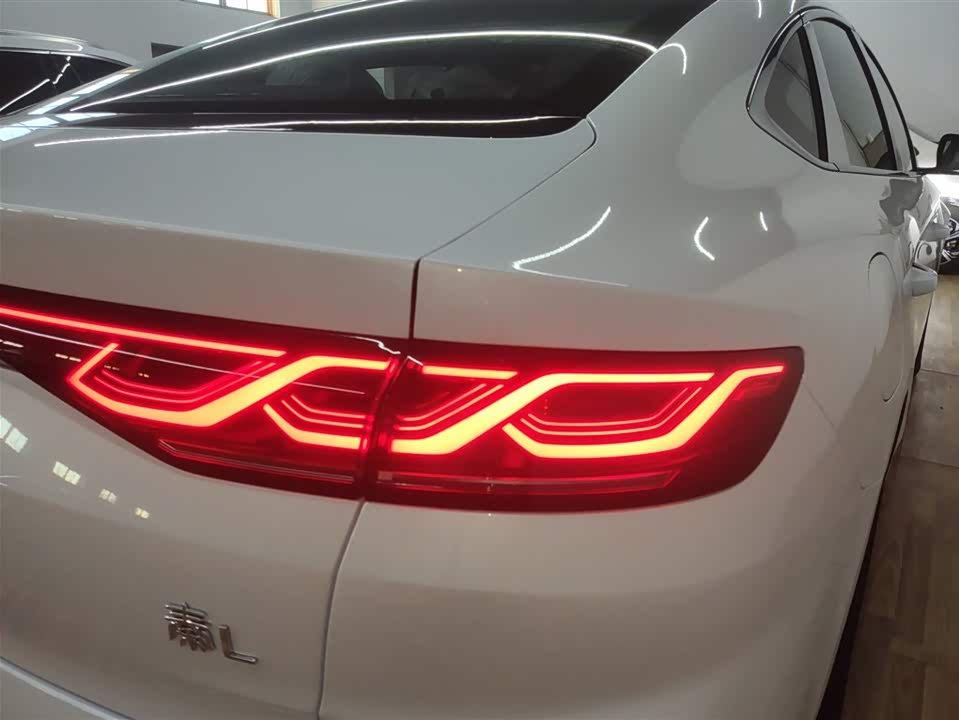 BYD Qin L