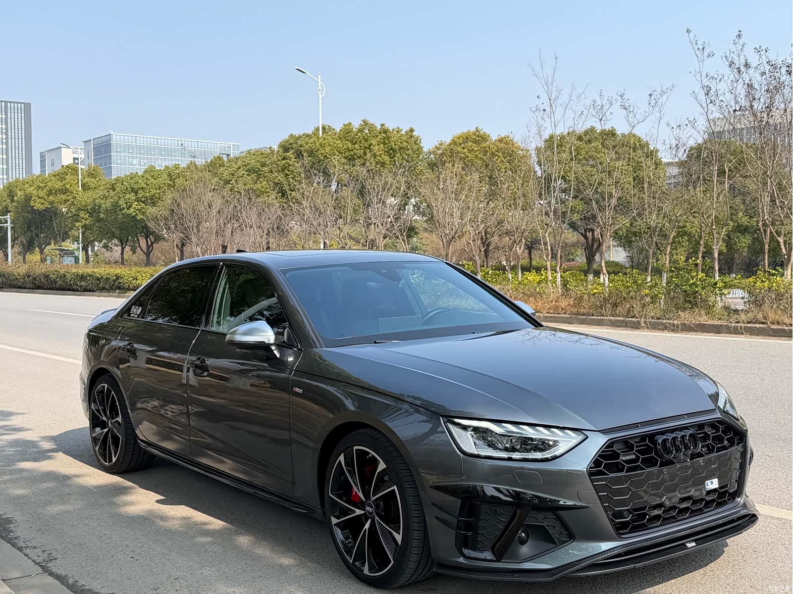 Audi A4L, 2022 3