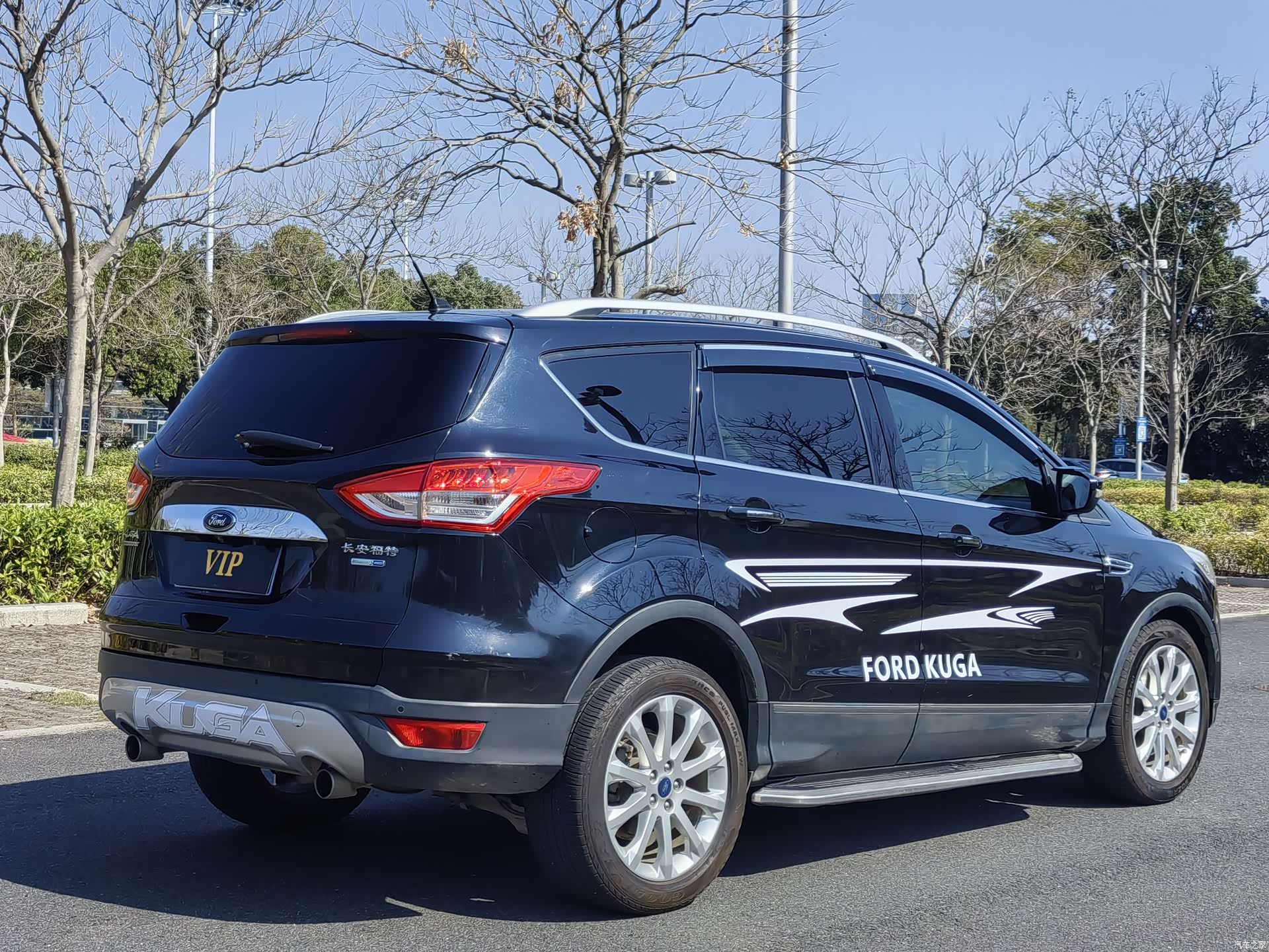 Ford Kuga, 2013 4