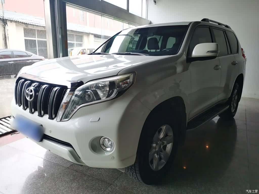 Toyota Prado, 2017 1