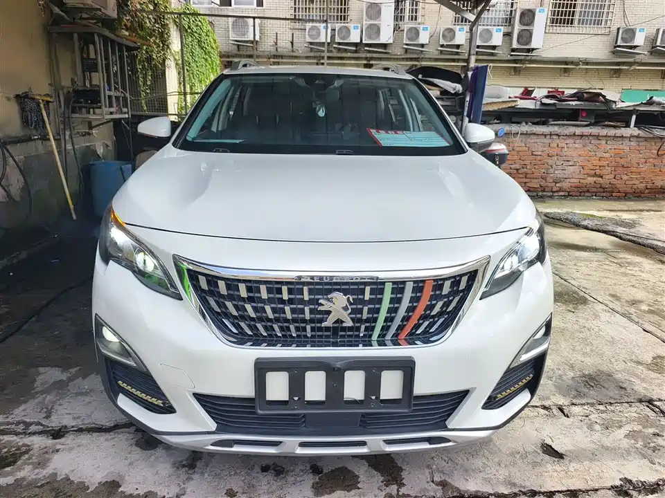 Peugeot 4008