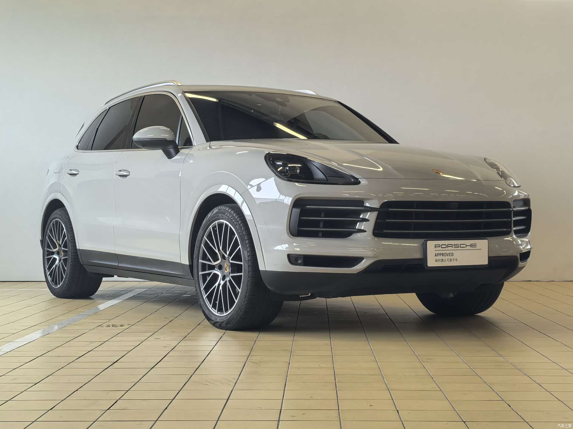 Porsche Cayenne, 2022 3