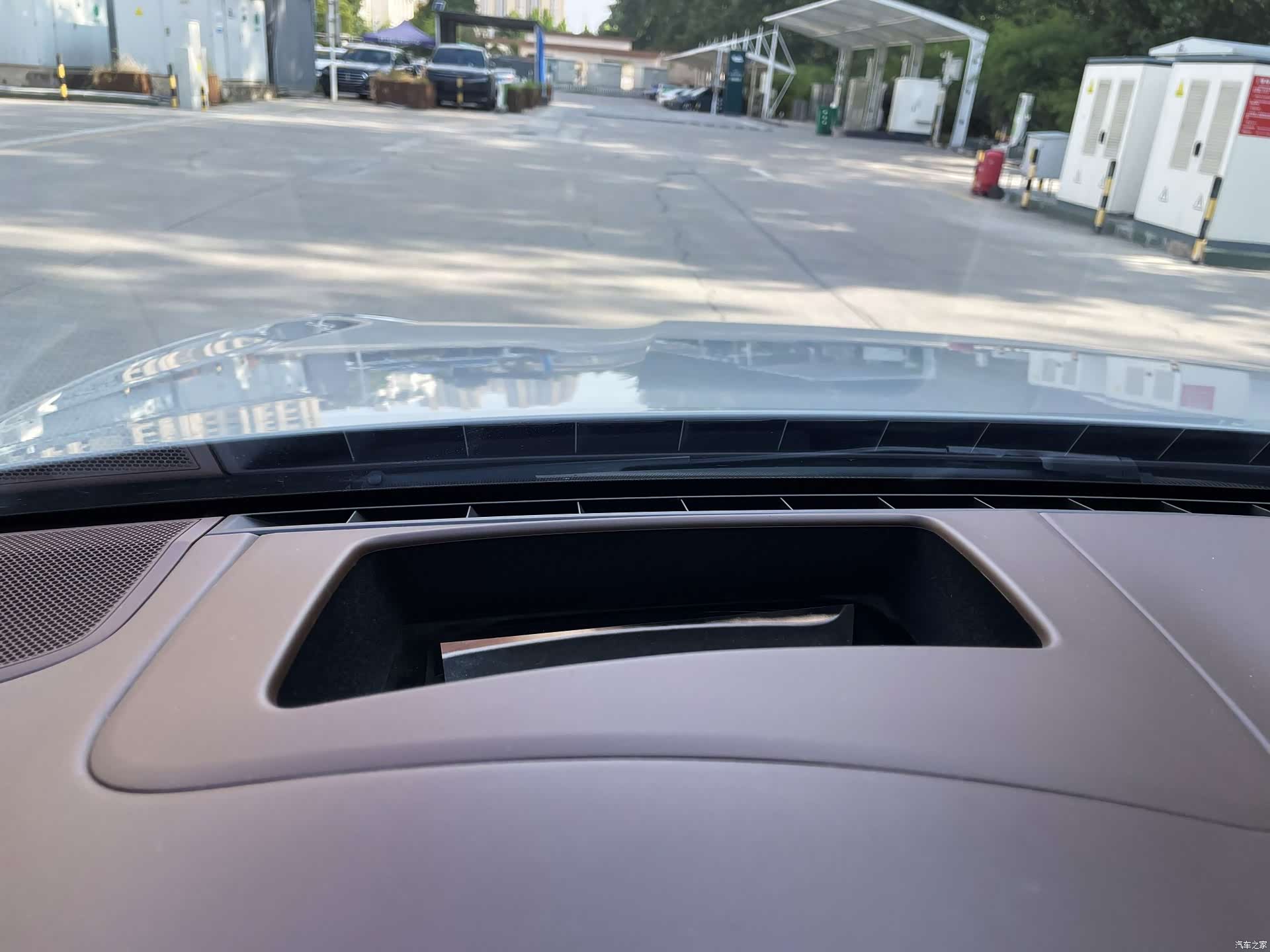 Porsche Cayenne, 2023 все фото