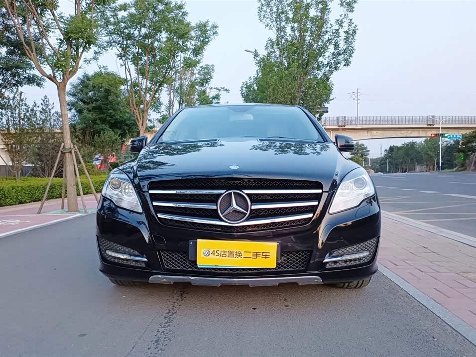 Mercedes-Benz R-class