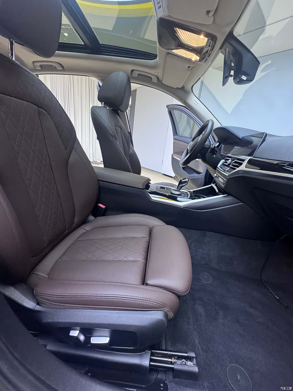 BMW 3 Series, 2021 12