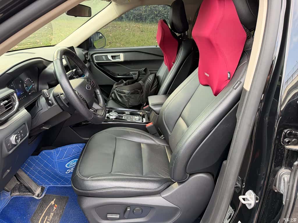 Ford Explorer, 2022 8