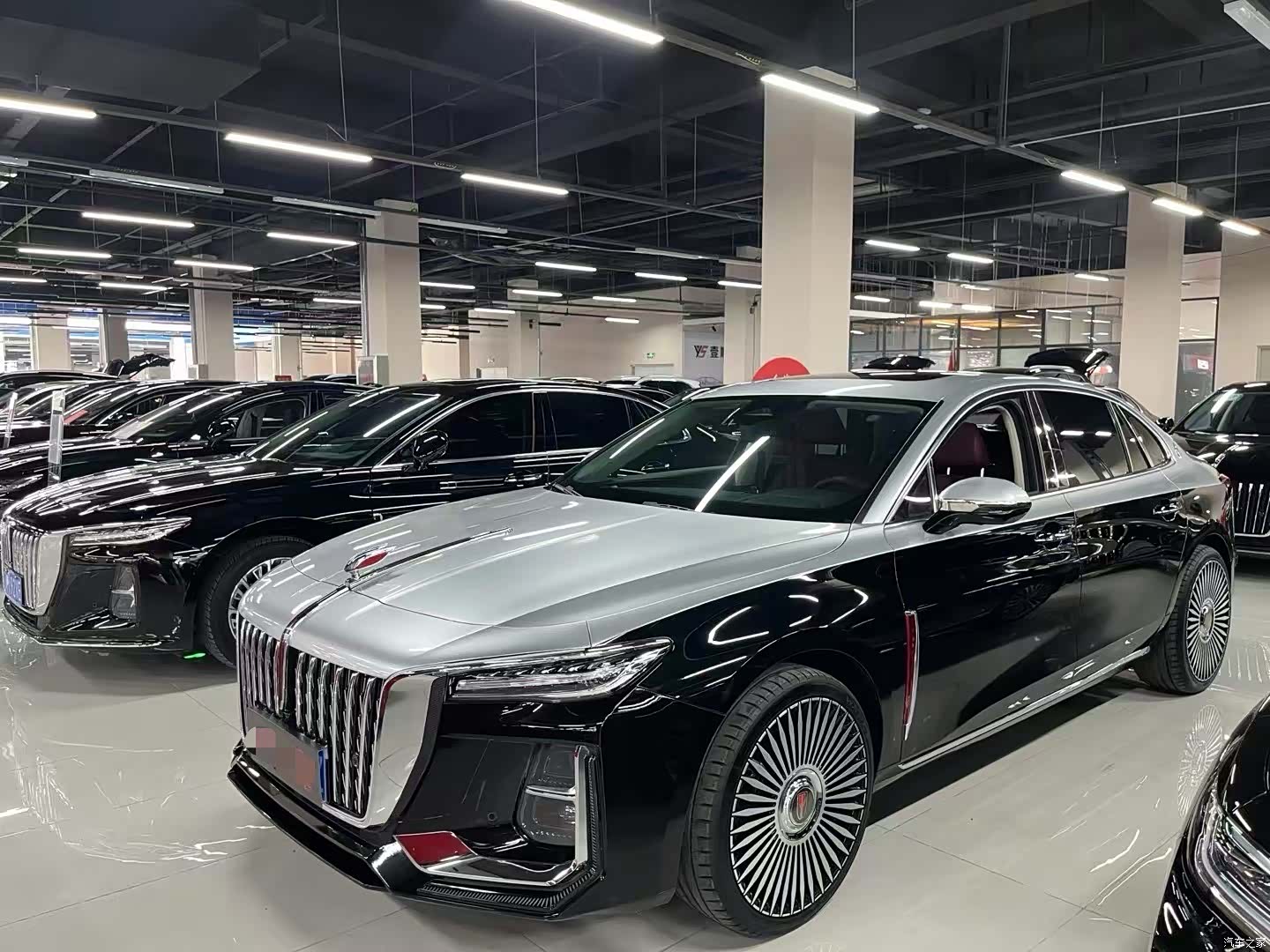 Hongqi H5